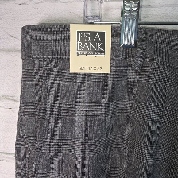 JOS A BANK TAILORED FIT CLASSIC COLLECTION CHARCOL GRAY SIZE 36 X 32 NWT - Picture 6 of 6
